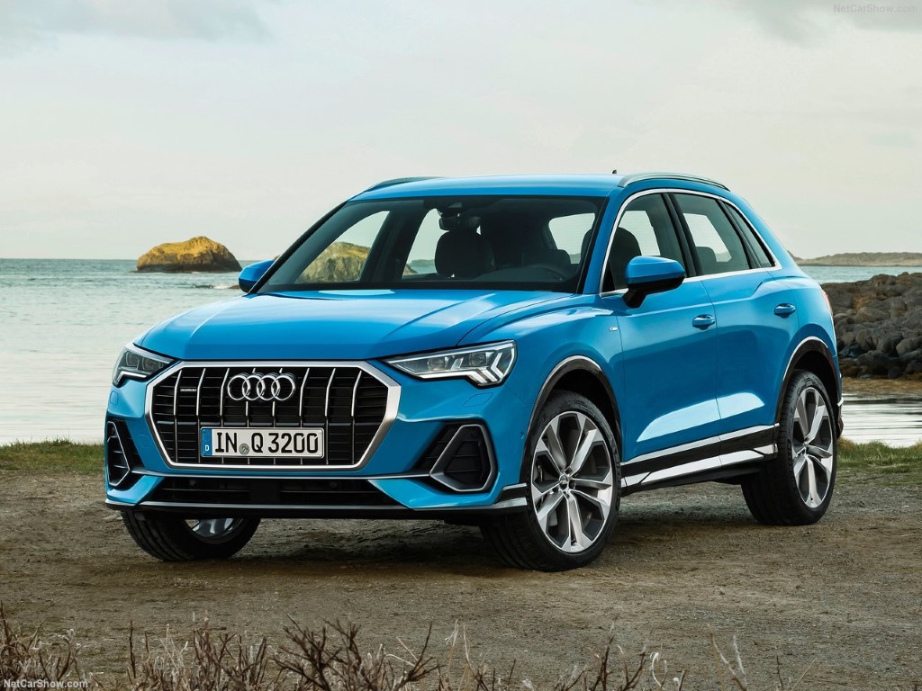 Audi Q3 F3